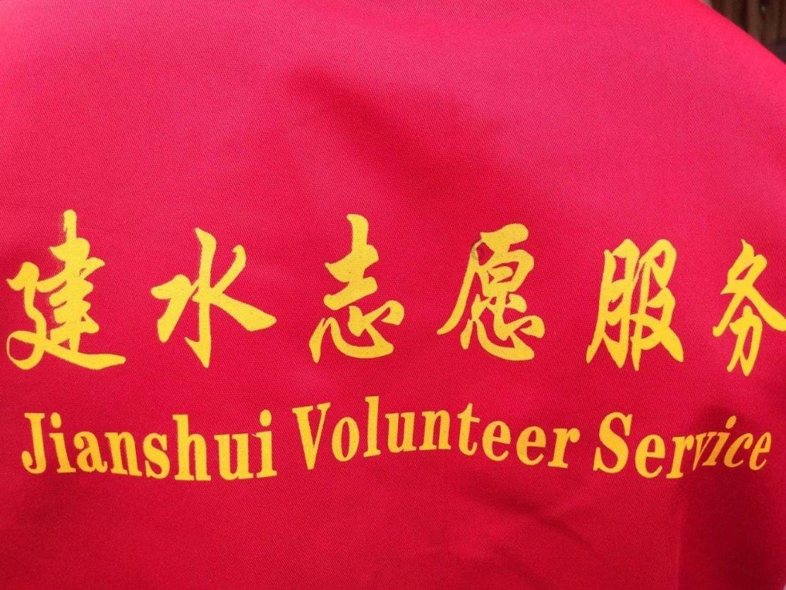 重庆坠亡姐弟生父张波下手两次才得逞，两凶手谋划半年，孩子外婆：第一次说带孩子买衣服就觉得奇怪
